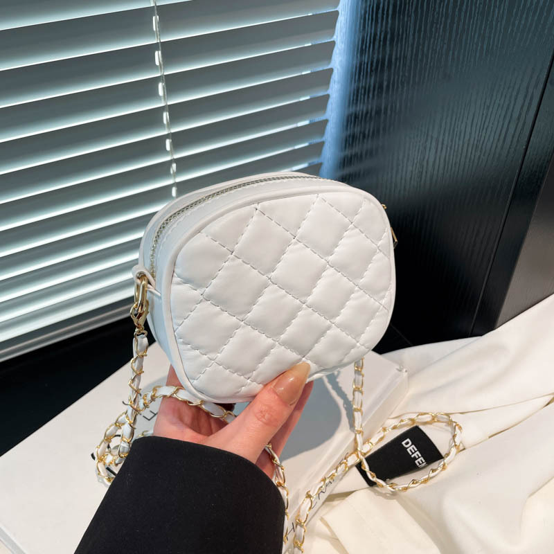 2025 New Fashionable Lingge Embroidered Single Cross Shoulder Women's Bag Luxury Bag Versatile For New Free Delivery Designer Bag Spring And Summ