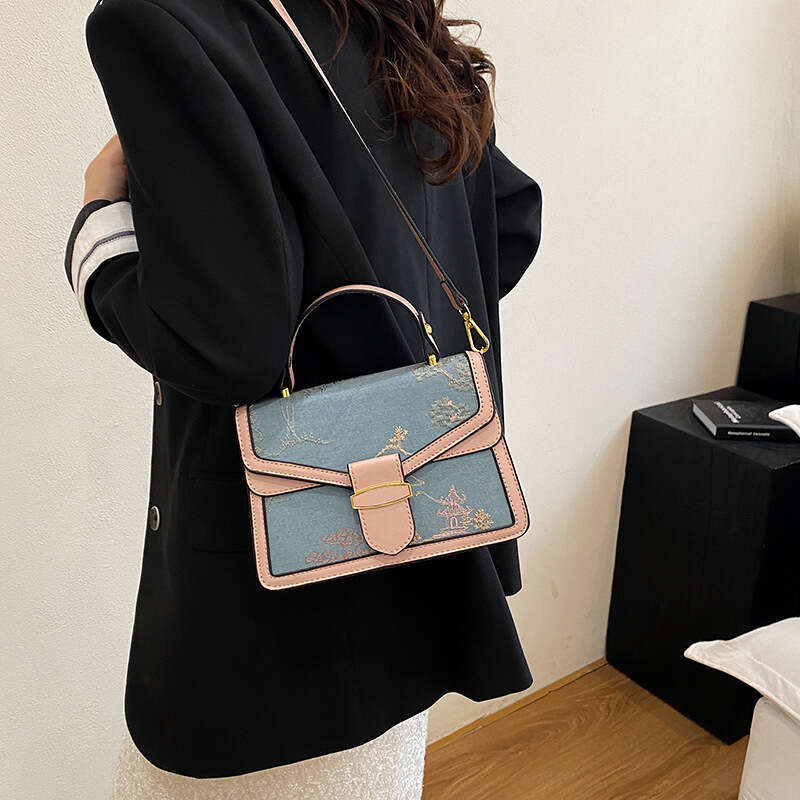 Small Niche Luxury Embroidered Women's Boston Bag, Spring Summer New Collection, Crossbody, Shoulder, Handbag, Trendy And High-End Small Square B