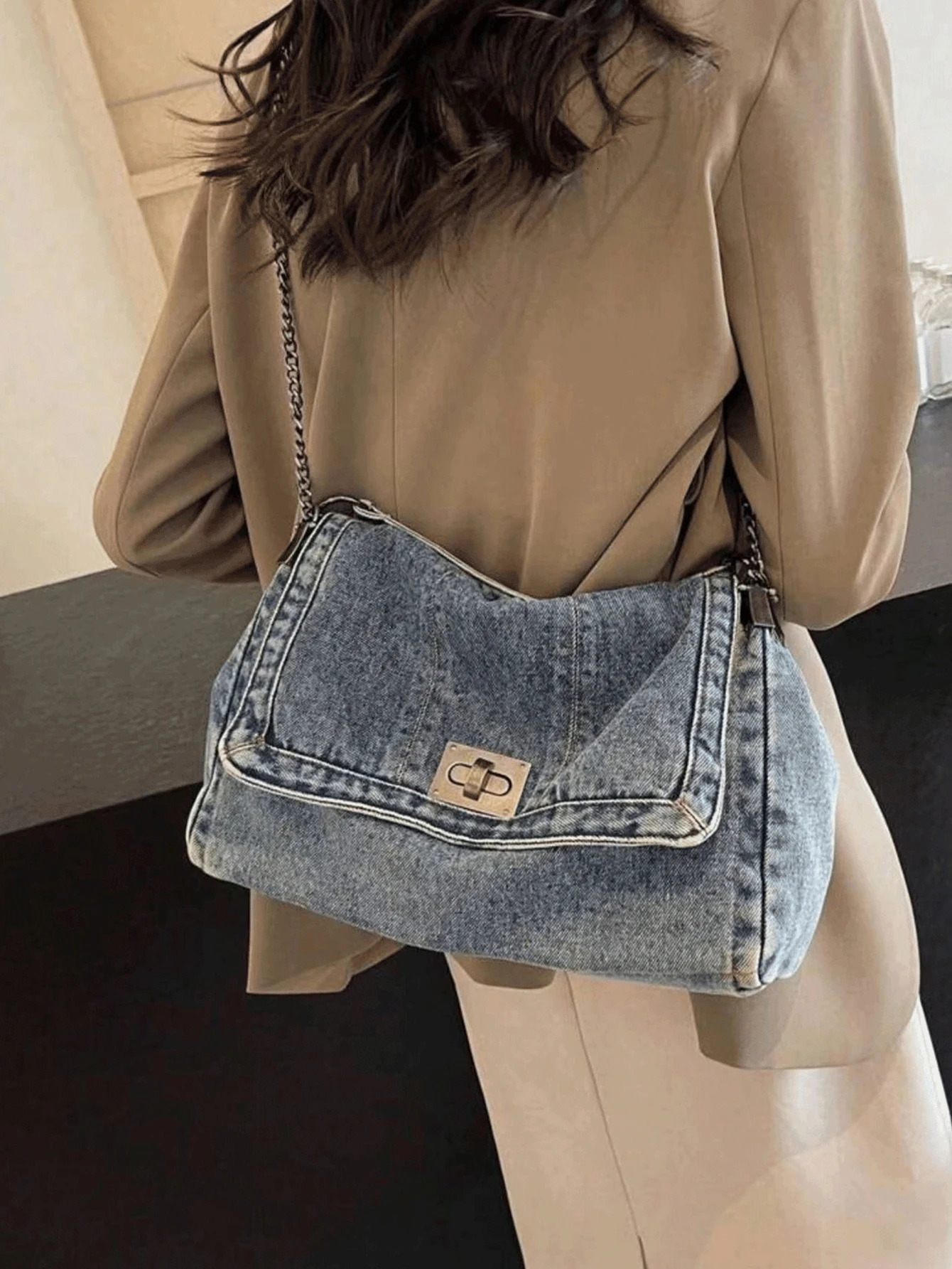 Denim Tote Bag with Metal Buckle and Chain Strap Deep Blue Light Black Vintage Stitching n for Women NonAdjustable Sl 250514