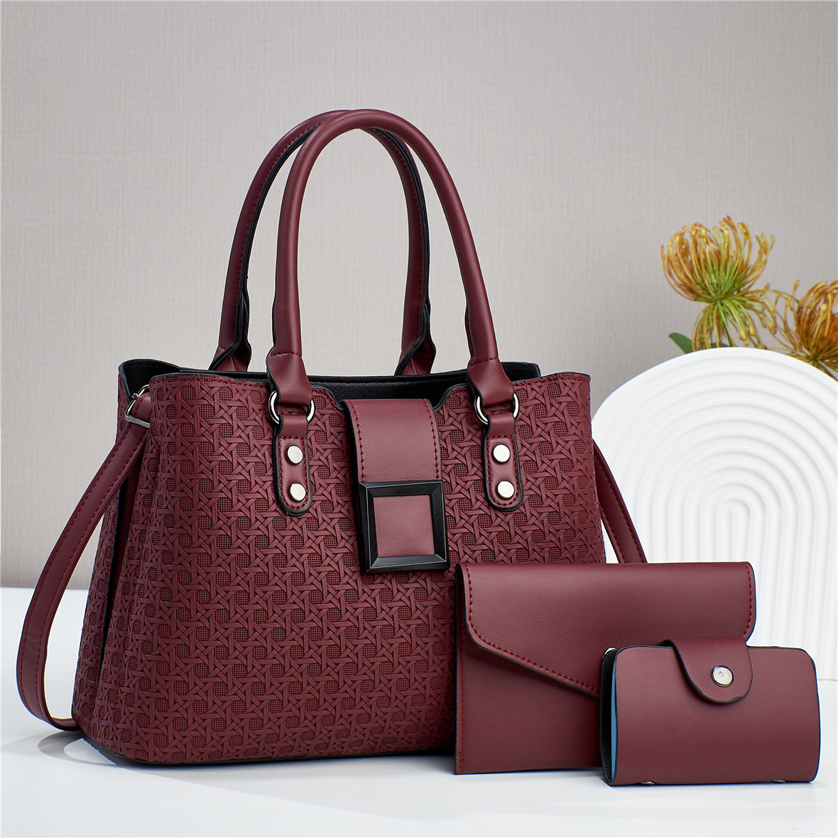 Free shipping 2025 new designer bag Three piece with texture large capacity, fashionable and atmospheric women's one shoulder crossbody