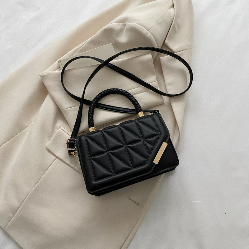 Free Delivery Designer Bag Lingge Texture For Women's 2025 Fashionable Handheld Small Square Fashion Chain Solid Color Single Shoulder Crossbody 