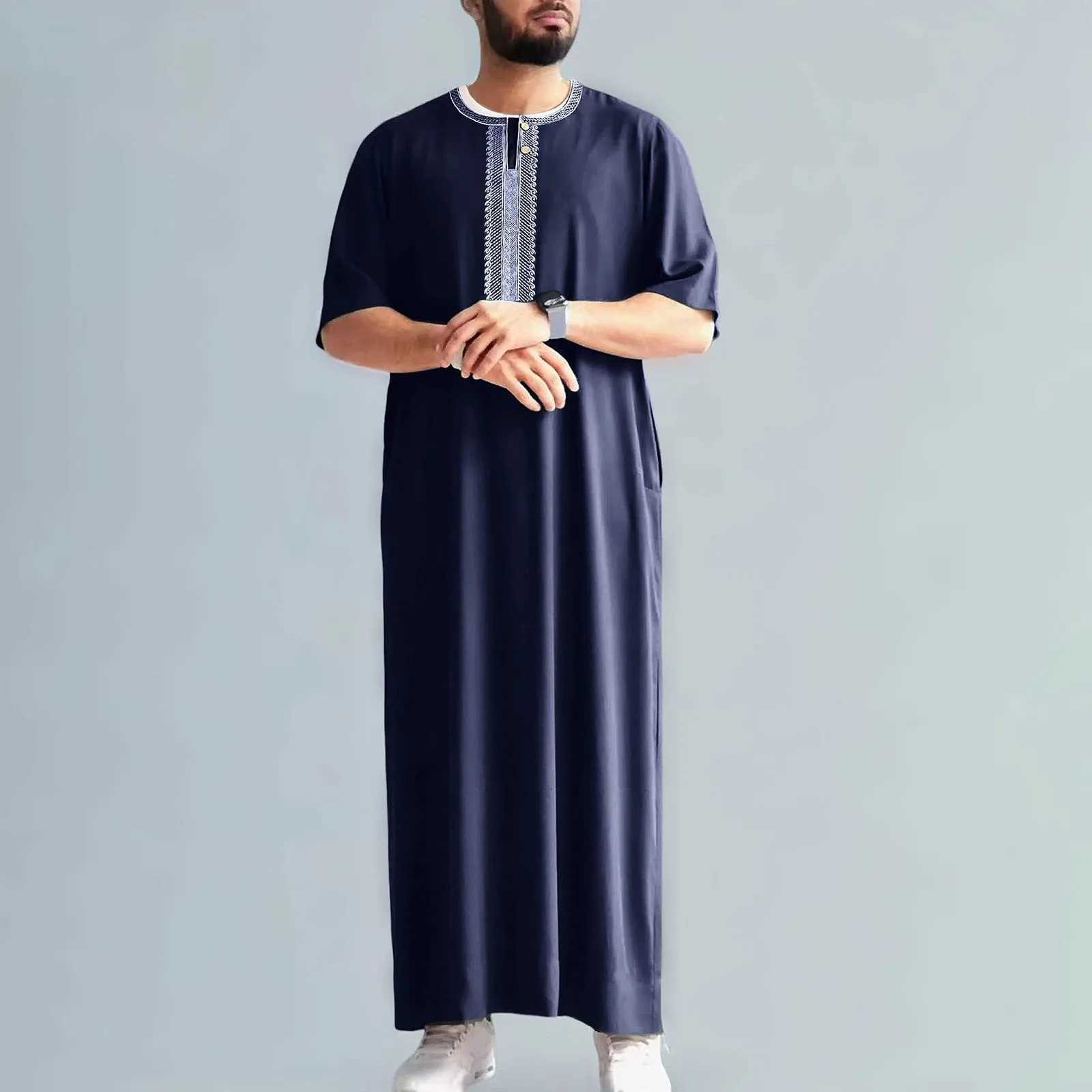 MenS Middle Eastern Retro Muslim Robe Fashion Mid Sleeve Embroidered Ethnic Moroccan Shirt MenS Robe Shirt With Side Pocket X250514