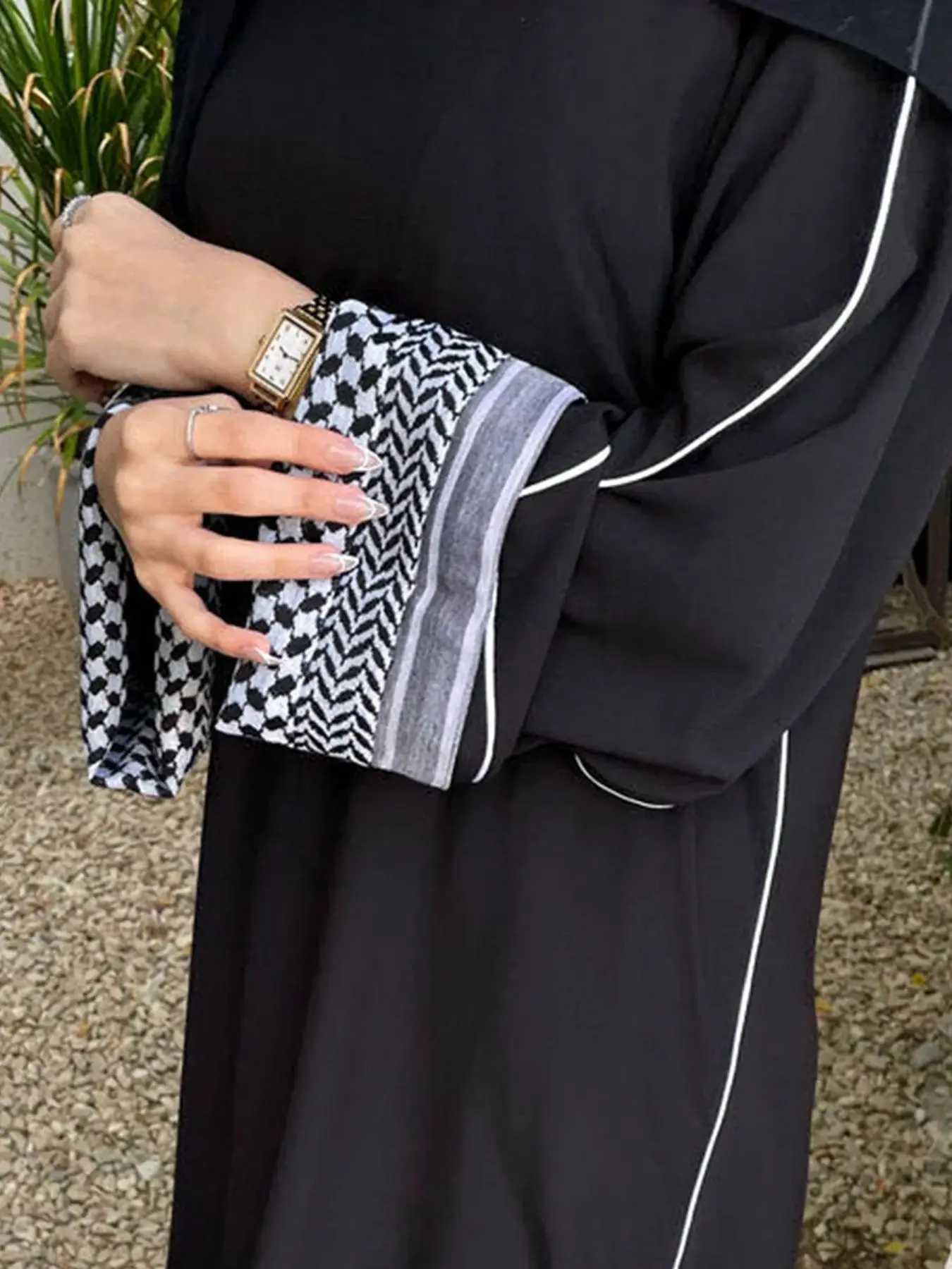 Fashion Flowers Printed Muslim Dress With Belt Robe Abaya Female Full Length Muslim Outerwear Worship Service Abaya wy1986 X250514