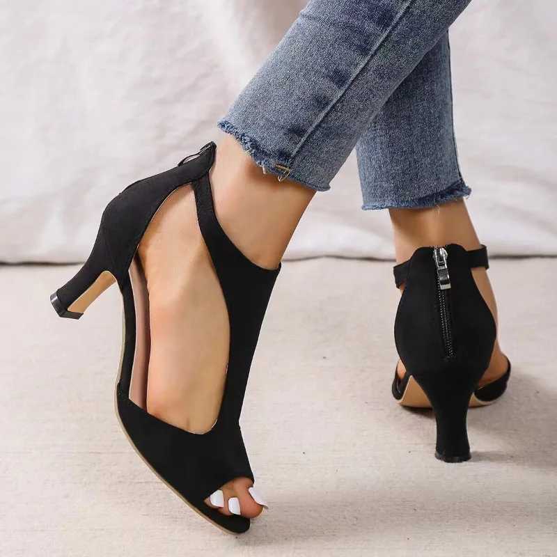 Summer Outdoor Casual Slippers Sexy Fashion Platform Flip Flops Designer High Heels Sandals Wedges Pumps Shallow Slides W250514