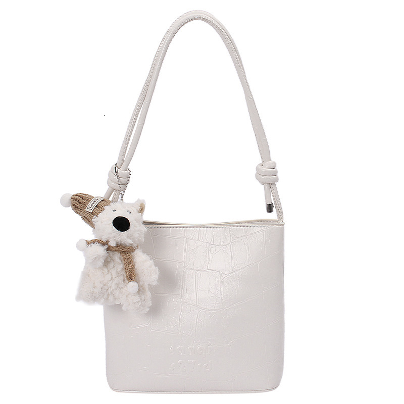 New Designer Bag 2025 New Fashionable Simple Large Capacity Women's Forest Cute Fashion Advanced Retro Solid Color Leisure Single Shoulder Crossb