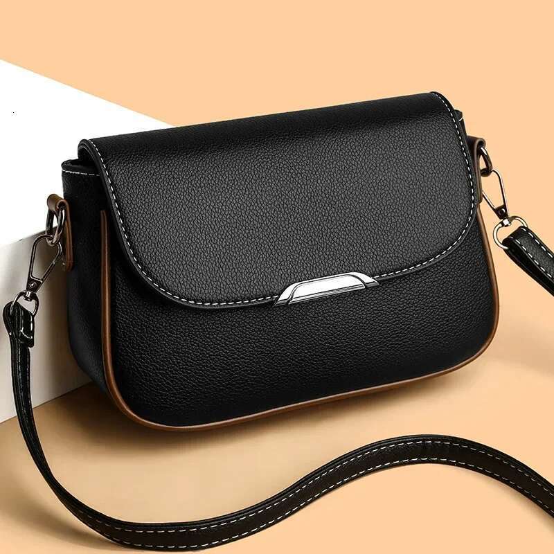 2025 Fashion New Ladies Large Flip Cover Postman Small Square Single Shoulder Crossbody Versatile Handbag High Beauty Bag