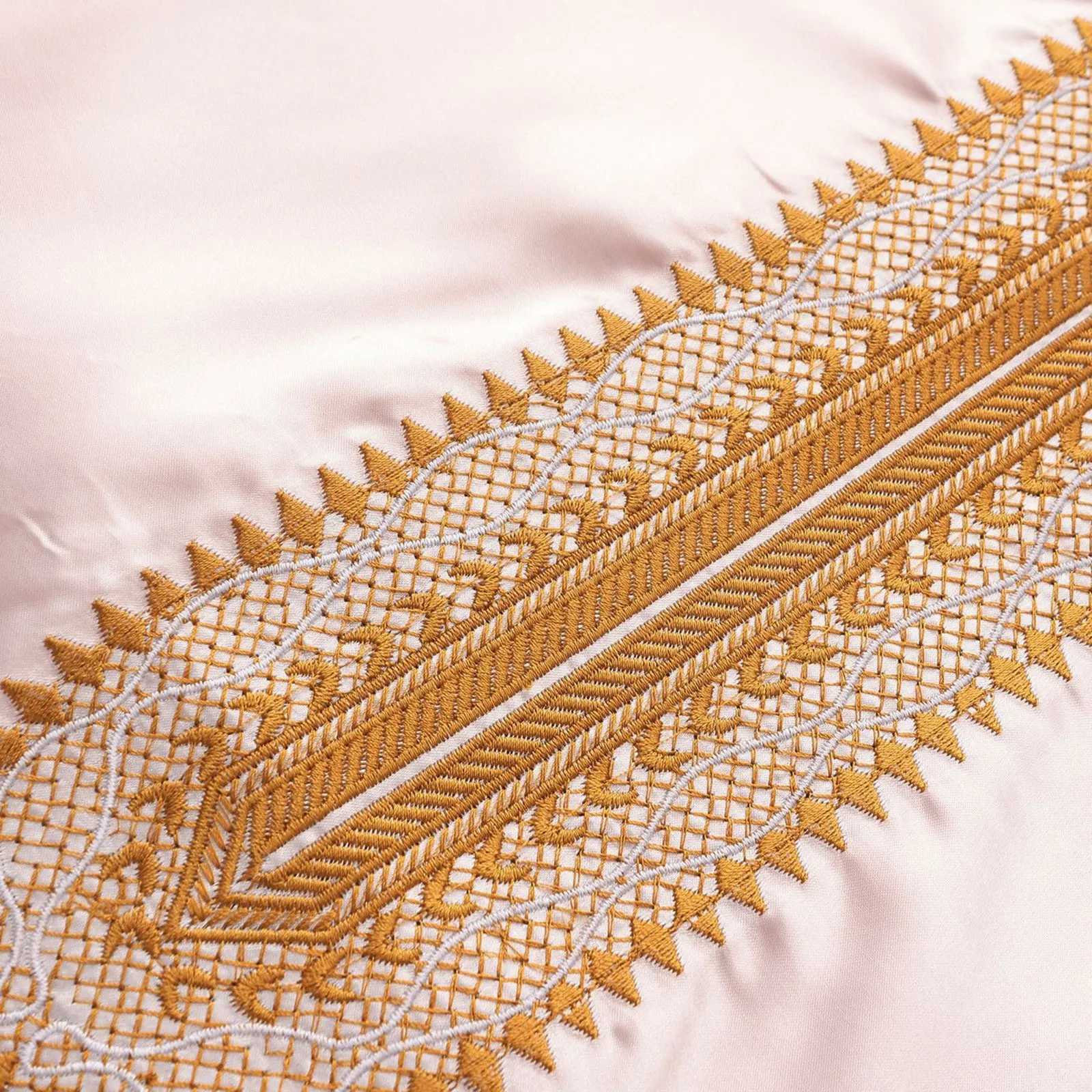 New 2025 Traditional Muslim Clothing Eid Middle East Jubba Thobe Men Thobe Arab Muslim Robes With Long Sleeves Gifts For Husband X2505141