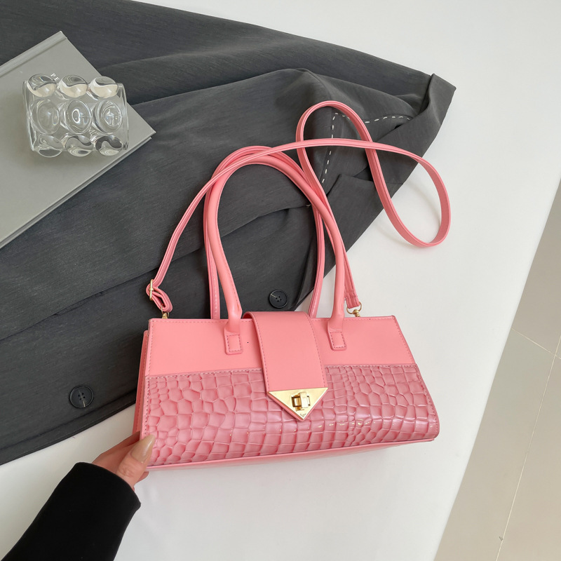 This Luxury Bag Year's Popular New Free Delivery Designer Bag Women's Bag 2025 Spring And Summer New Fashion Crocodile Pattern Splicing Hand