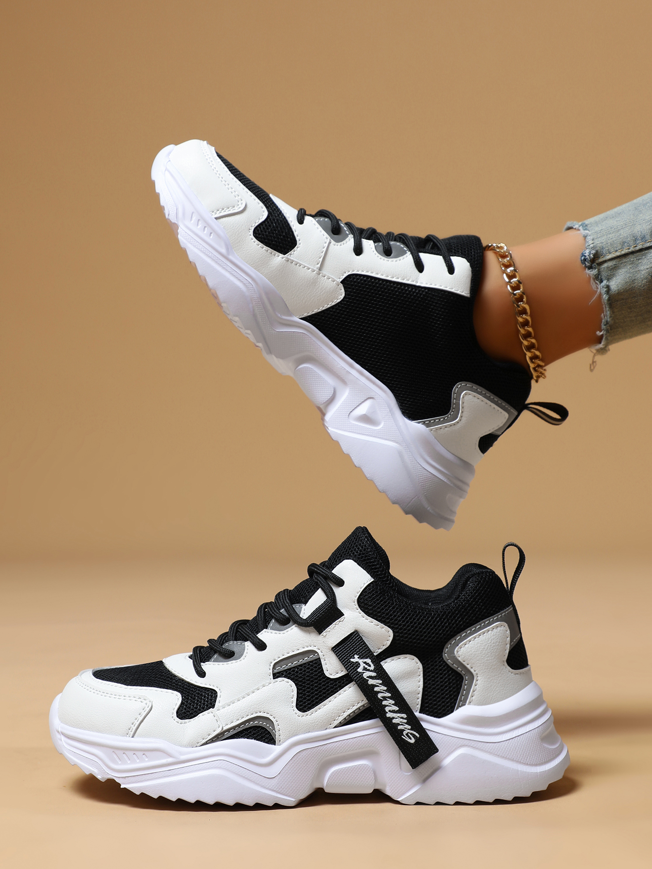 Free shipping designer men womens running shoes black white blue green outdoor sports casual shoe trainers sneakers 36-42