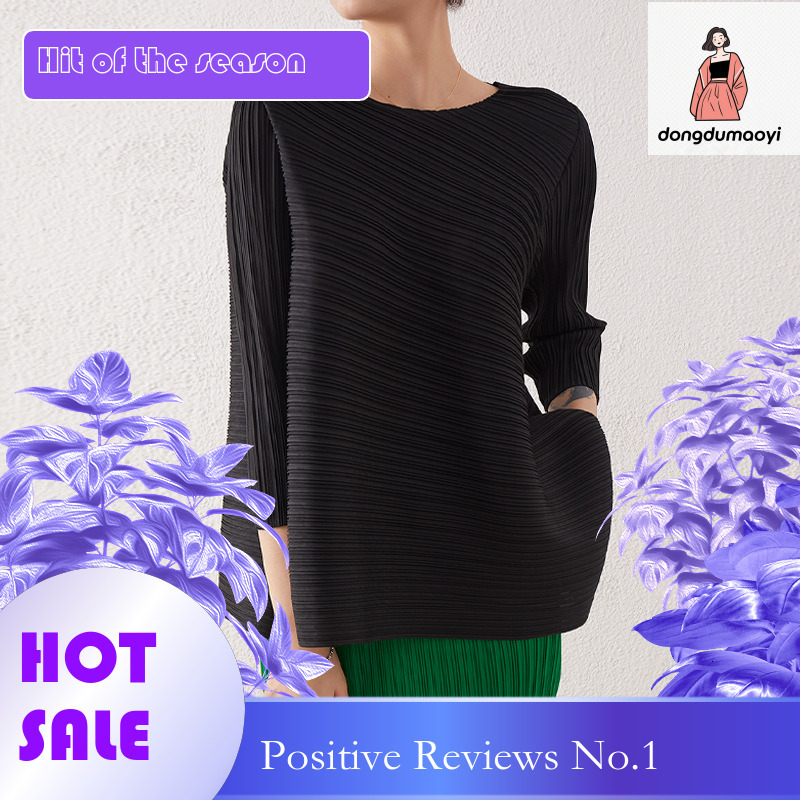 dongdumaoyi Fashionable design sense, niche top, Miyake new style, asymmetric loose plus size t-shirt for women, stylish