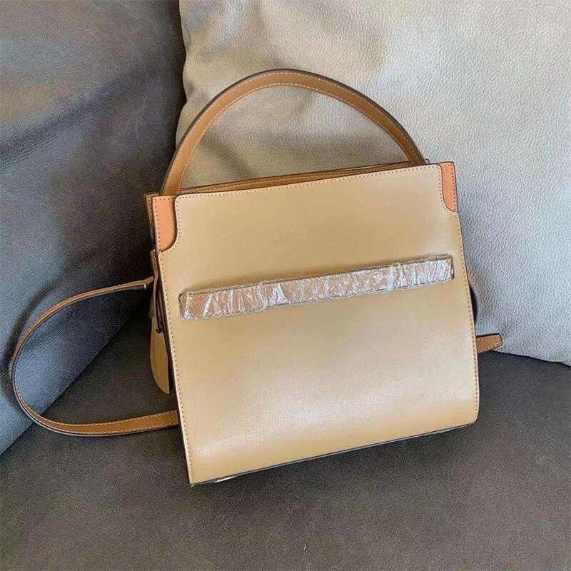 Cowhide Retro Matte Hardware Women's Bag Large Capacity