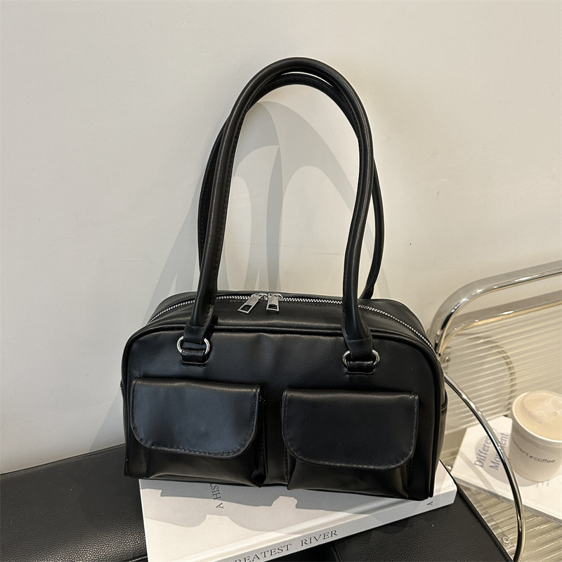 New Free Delivery Designer Bag Pop 2025 New Trend Women's Luxury Bag Autumn And Winter Stylish Tote Armpit Korean Version Shoulder Bowling Bag Wo