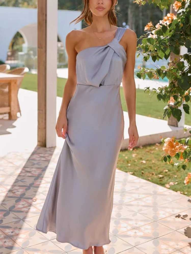 2025 Summer Fashion New Womens Satin Elegant Dress with Slanted Shoulders and Sexy Hip Hugging Style Solid Color SkirtXJ250514
