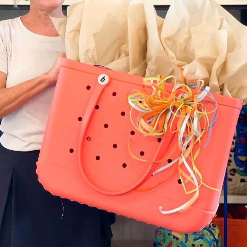 XL Beach Bag EVA Rubber Waterproof Travel Picnic Storage Basket Extra Large Women Shopping Handbag Bag Jelly Beach Tote Bag Z250514