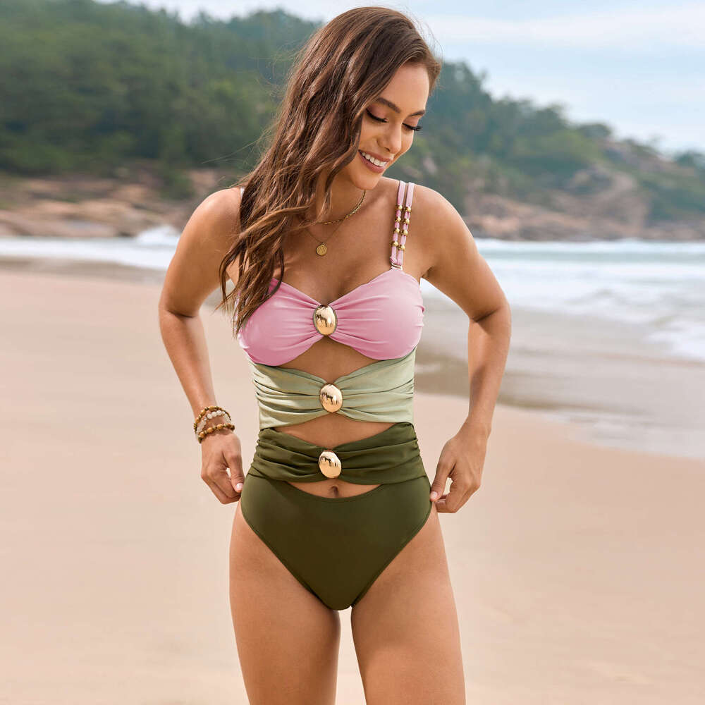 2025 solid color splicing popular metal buckle European American one-piece swimsuit new style chic and elegant clothing
