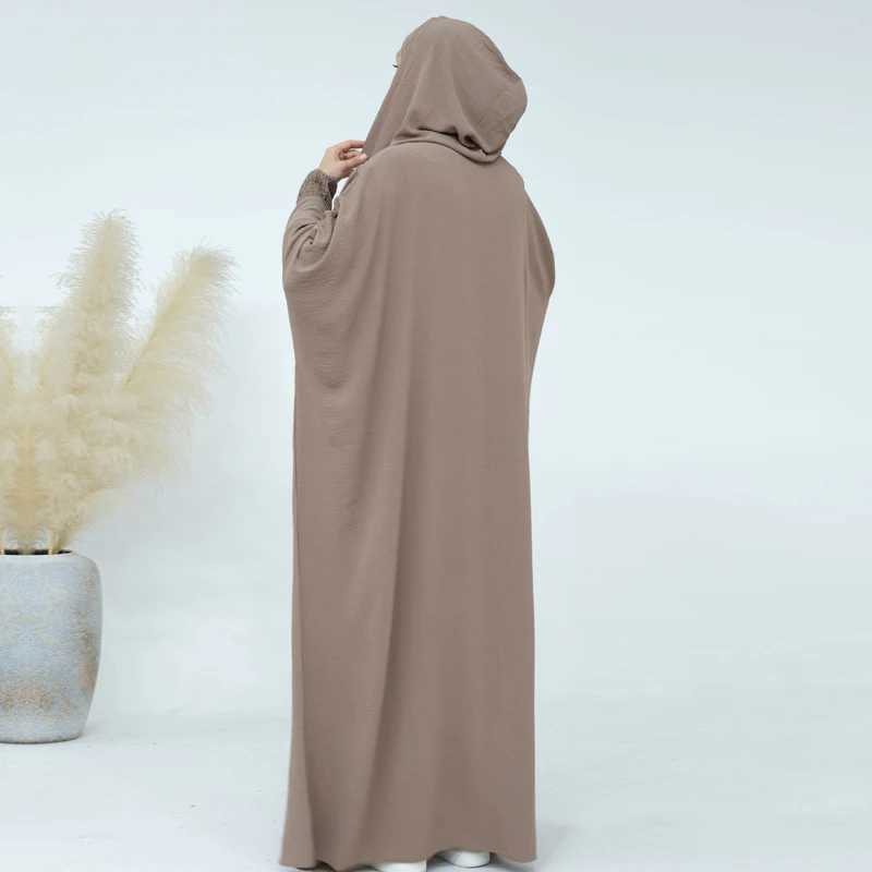 Women Tassel Abayas Muslim Ramadan Prayer Clothing With Hooded Jalaba Solid Casual Batwing Slve Arab Oriental Robe Eid Djellab X250514