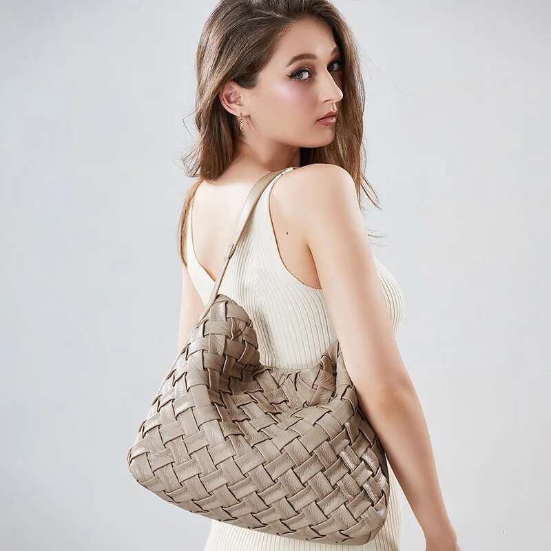 Woven Tote Bag Women Textured Pleated Soft PU Leather Large Capacity Shoulder Messenger Bags