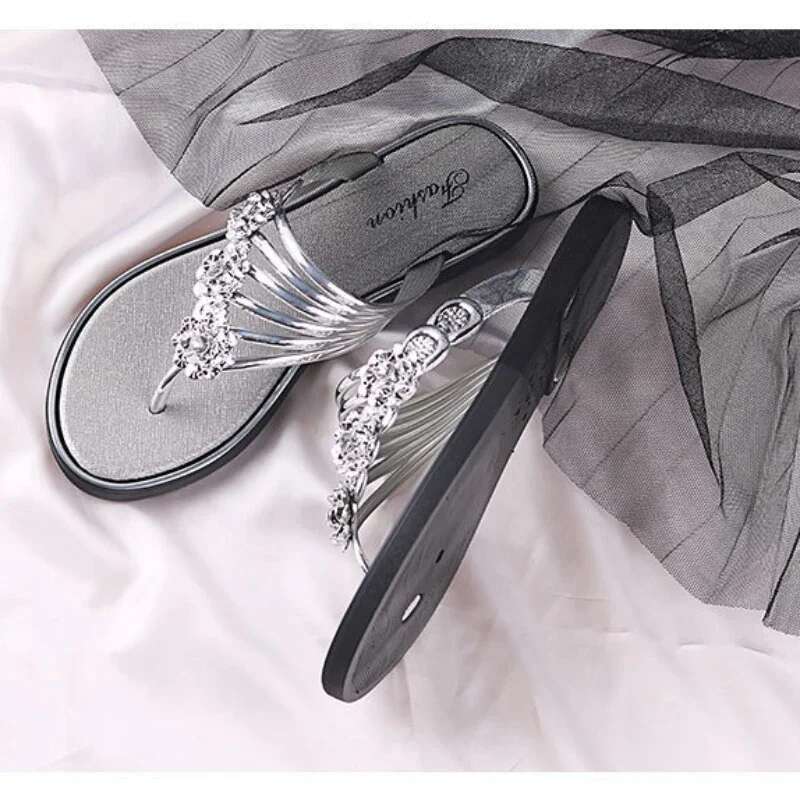 Summer Beach Slippers Sandals New flat multi-purpose fringe beach slippers