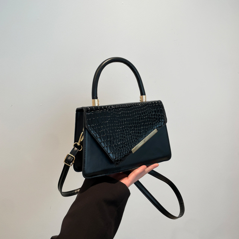 Simple Handheld Luxury Bag For Women 2025 New Trendy Fashion Crocodile Pattern Western Style Single Shoulder New Free Delivery Designer Bag Crossover 
