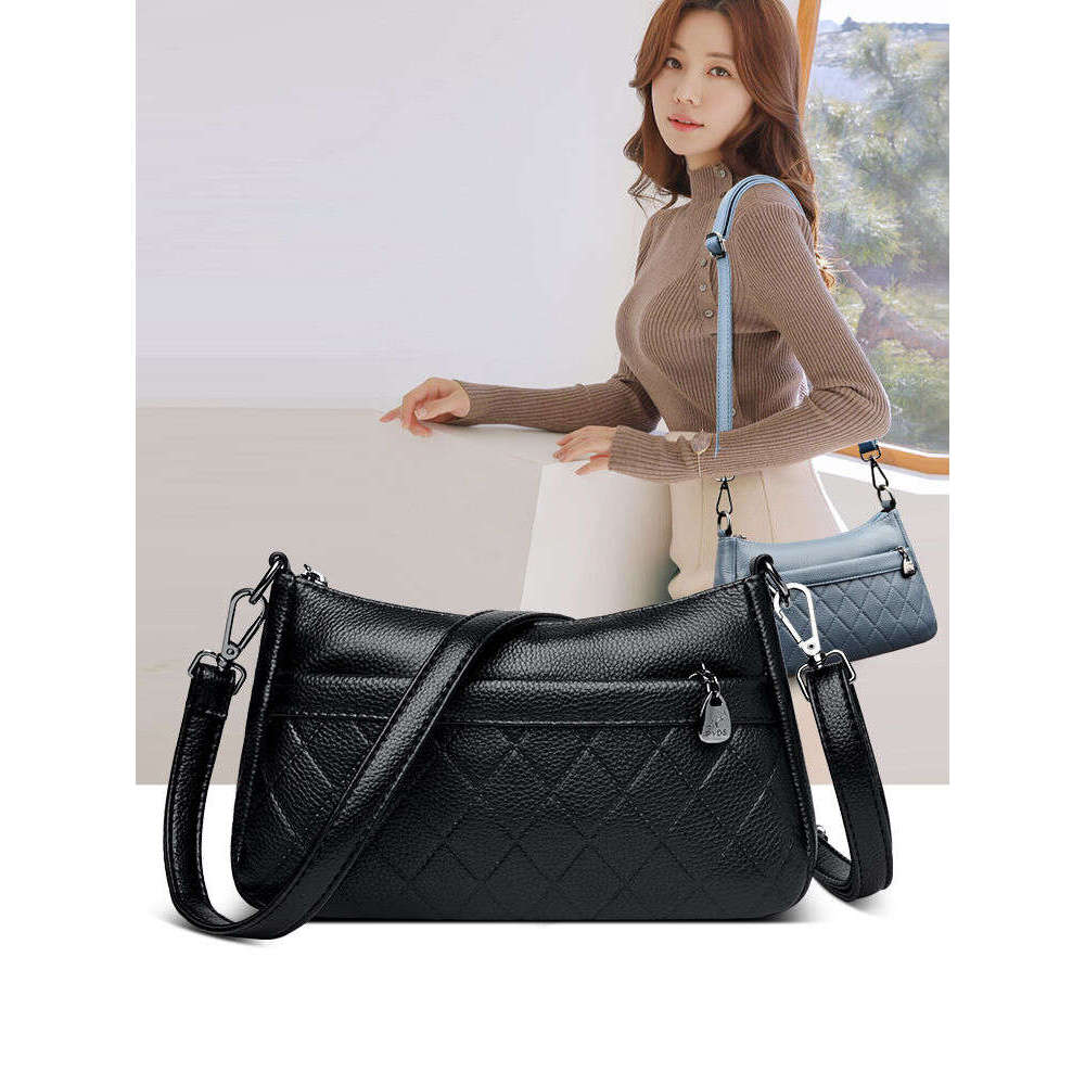 Real soft leather mother new 2025 fashionable and versatile single shoulder crossbody bag, women's hand-held armpit