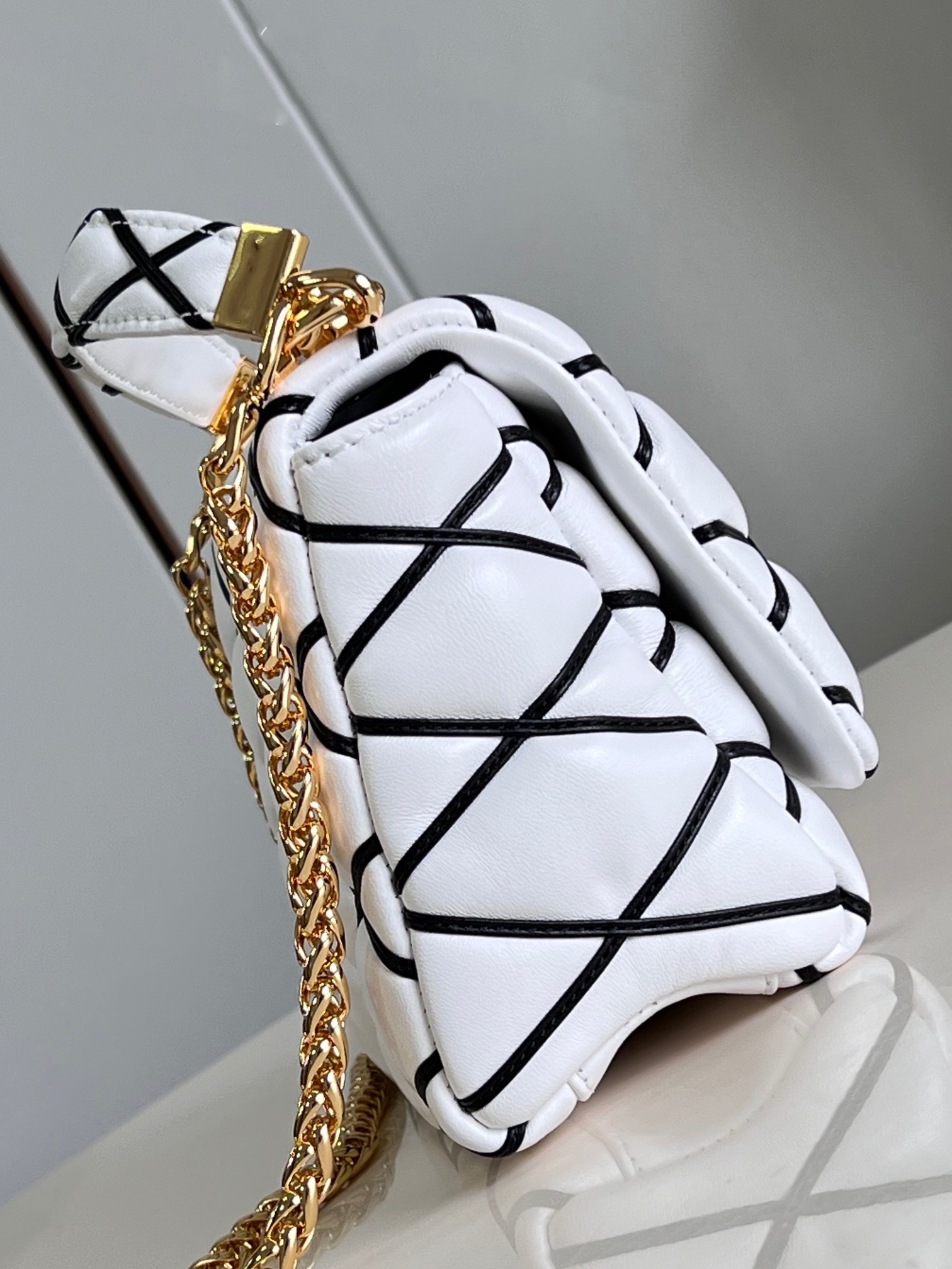 Designer bag fashionable high-quality artistic work bucket bag women's tote shoulder crossbody bag