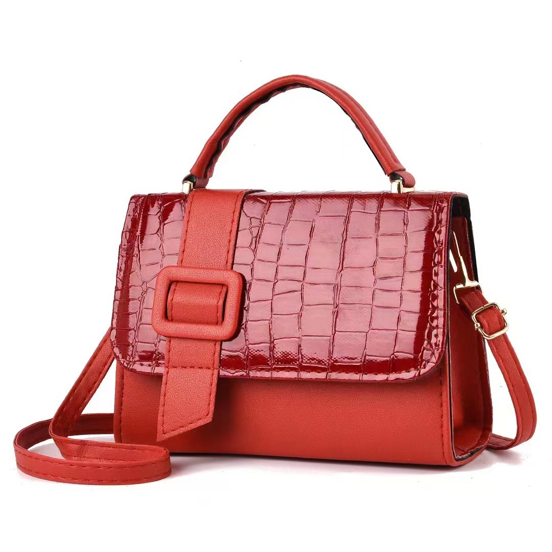 Free shipping on 2025 new designer bags Summer casual Korean version new bird women's fashion small crossbody popular hand held shoulder bag