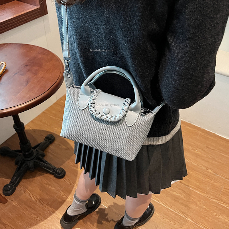 Women's Fashion Shoulder Bag 2025 Free Shipping Designer Bag Sweet Style Woven Dumpling Handbag Casual Fashion Versatile Student Phone Bag Shoppi