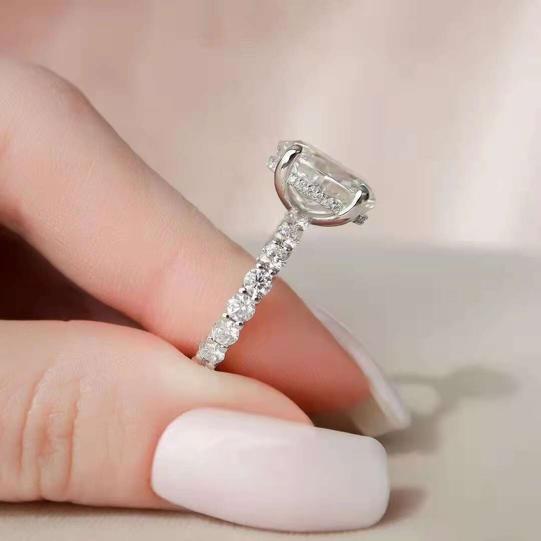 Custom 925 Sterling Silver Shining Wedding Style Ring Band Luxury Oval 3CT Moissanite Eternity Engagement Ring Women Bride