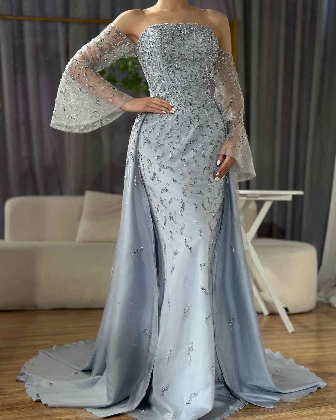 Light blue Luxury Crystals Sequins Mermaid Prom Dresses With Detachable Train Strapless Sleeveless Backless Evening Party Gown Cocktail Dress Vestido 