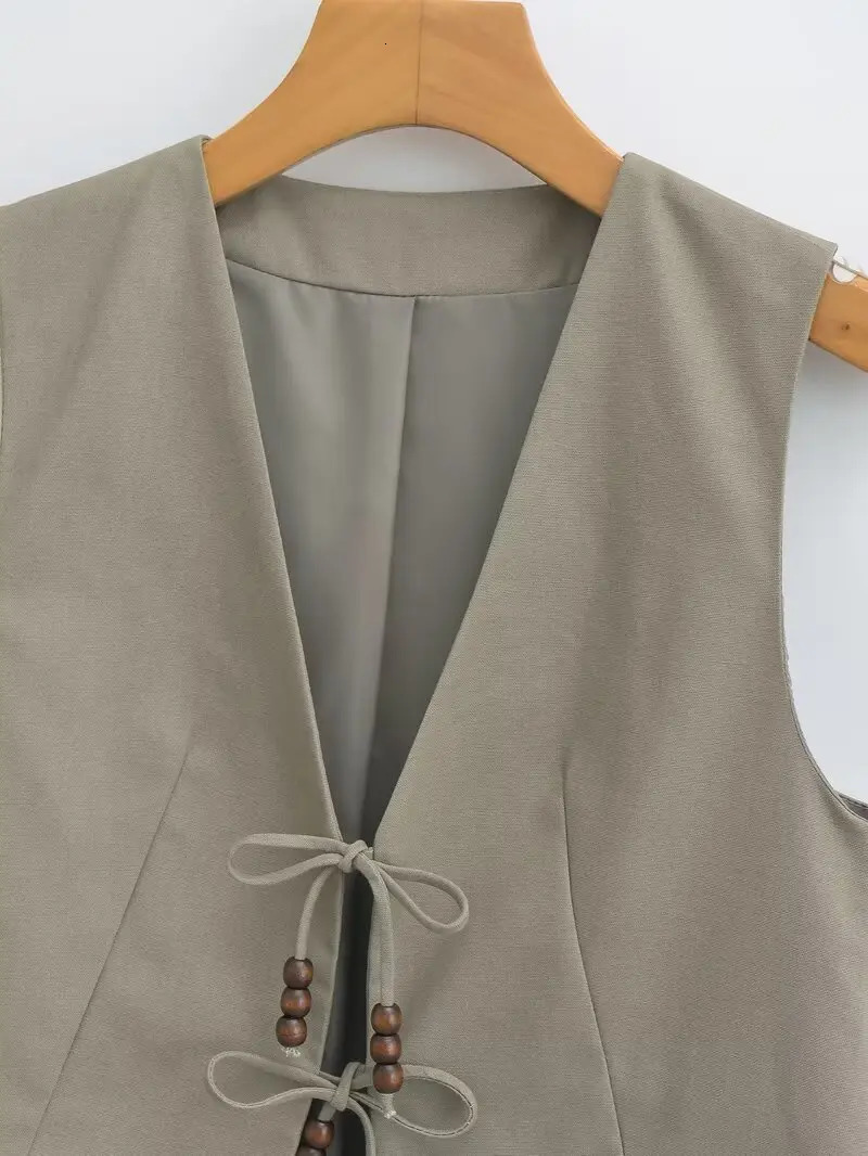 womens fashionable Vneck sleeveless bead n lace top short linen vest jacket for office casual slim fit waist CT2208 250506