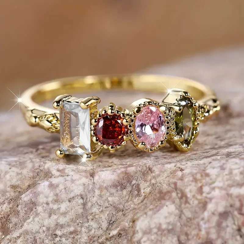 925 Sterling Silver Cubic Zirconia Rings for Women New Trend Luxury Wedding Band Accories Party Female Rings JewelryXJ250514