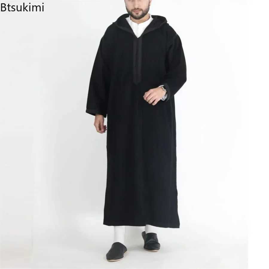 New 2025 Muslim Jubba Thobe Clothes Men Hoodie Ramadan Robe Kaftan Abaya Dubai Turkey Islamic Clothing Male Casual Loose Robe X250514