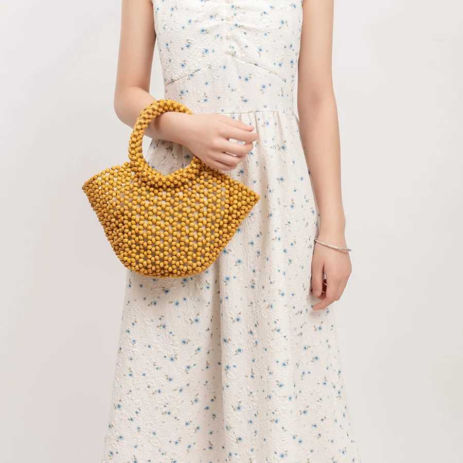 Summer Womens Handwoven Totes Beach Holiday Hollowed-Out Wooden Beaded Bag Fashion Fan Shape Clutch Female Purse And Handbags Z250514