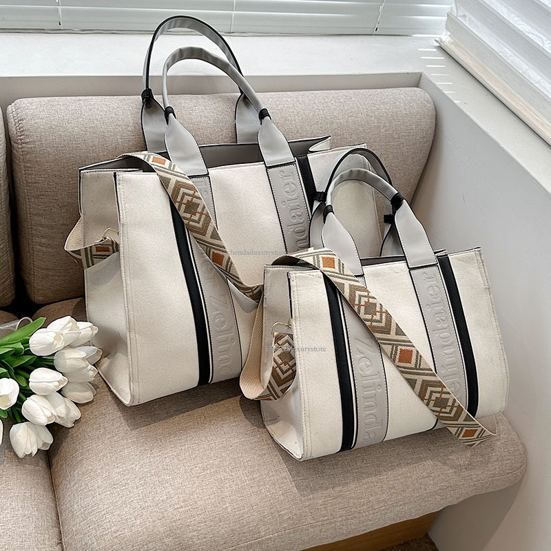 Urban Minimalist And Fashionable Women's Shoulder Bags Free Shipping Designer Bag Canvas Contrasting Color Work Commuting Crossbody Bag Casual Sh