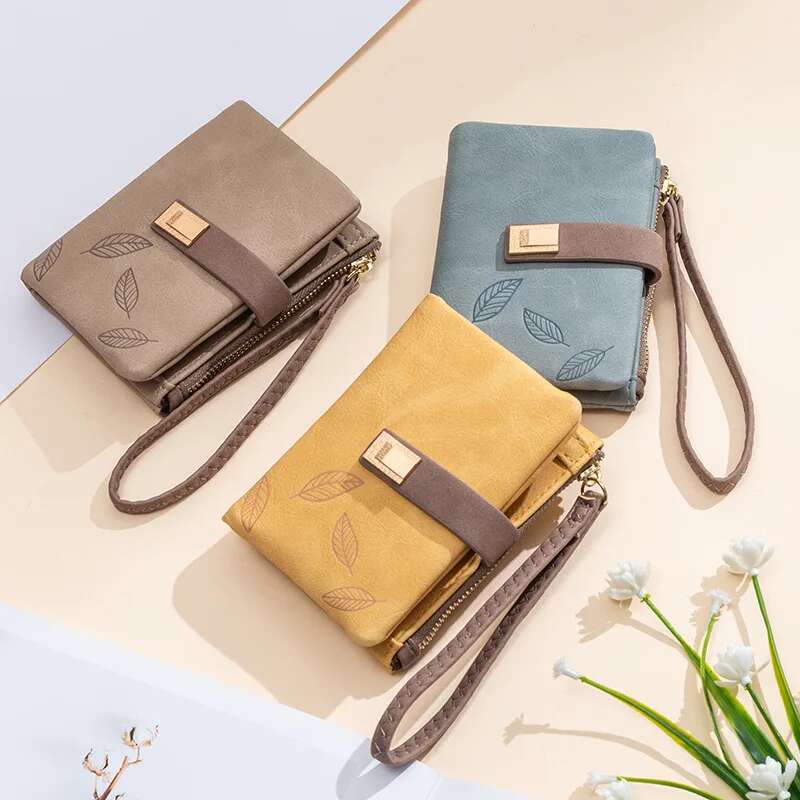 Matte Pu Leather Small Zipper Short Ladies Wallet Wristlet Women Purse Female Coin Pocket Card Holders