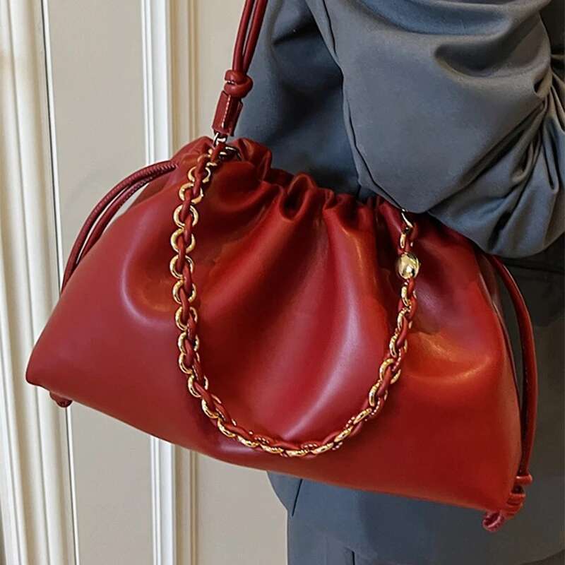 Brand Drawstring Crinkled Leather Simple Cloud Chain Handbag Pleated Multi Functional Commuting Fashion Shoulder Bag