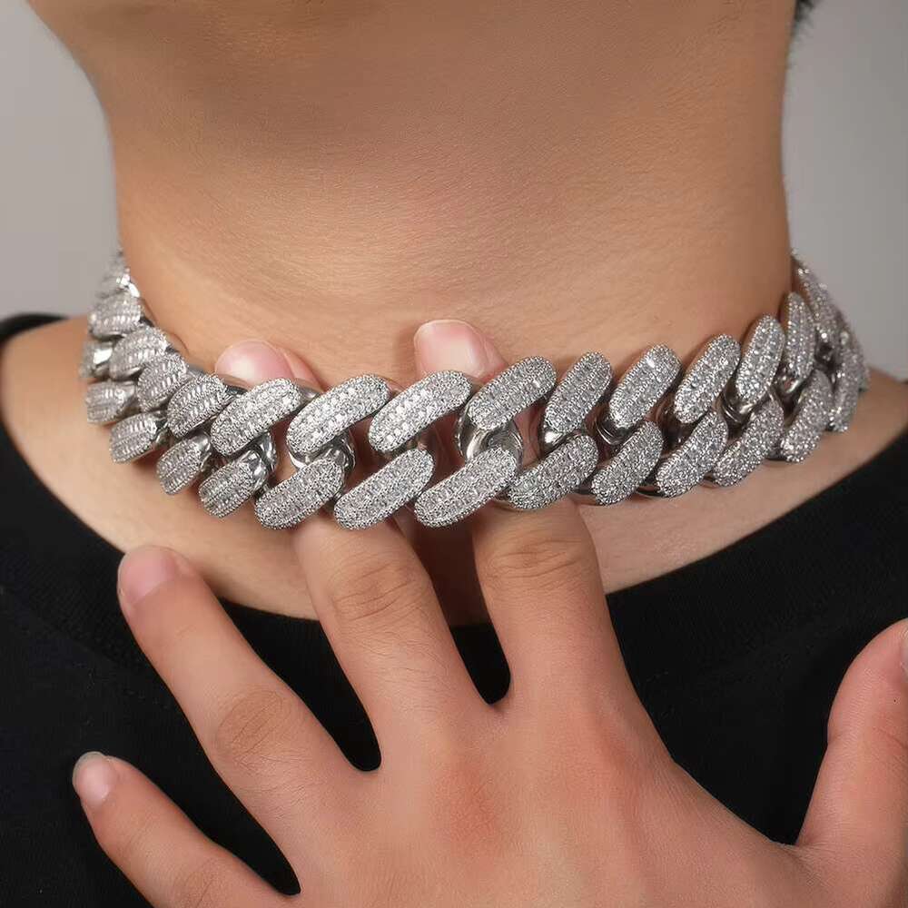 DHCollections Clothing Accessories Hip Hop 26mm Iced Bar Big Miami Cuban Chain Men's Necklace
