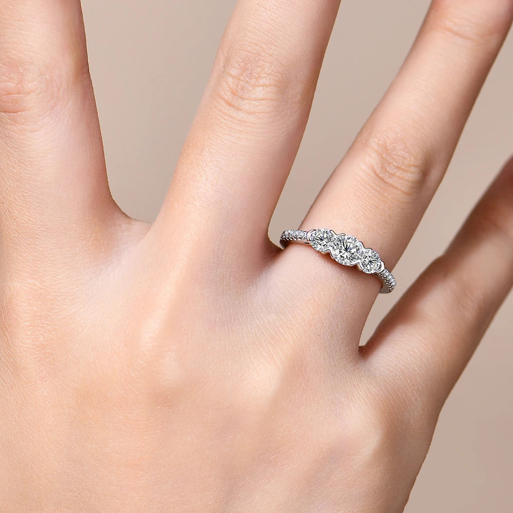 ATTAGEMS Three Round Cut Diamond Rings for Women Men 1.2CTW S925 Silver Gold Plated Engagement Party Jewelry Gift 250509