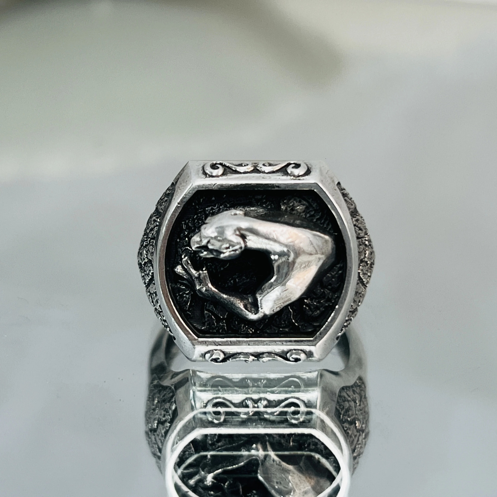 S925 Silver Vintage Made Old Cheetah Oxidized Black Ring Punk Wind Men and Women Ring 250509
