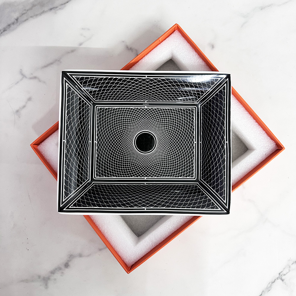 Chic Ceramic Jewelry Tray Minimalist European-Style Valet Dish, Luxury Storage for Rings, Watches & Small Treasures, Home & Travel