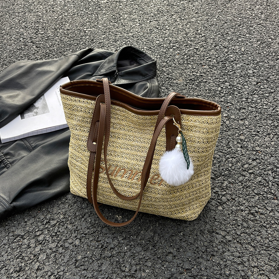 Summer popular vegetable basket for women 2025 new grass woven bag, large capacity versatile commuting single shoulder bucket bag