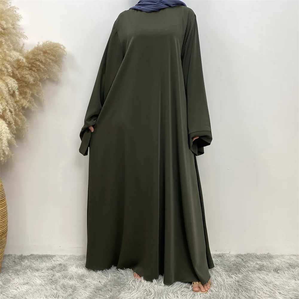 New Muslim fashion Abaya womens dress sold in Dubai in the Middle East Arab net color Islamic dress robe lace long dress X250514