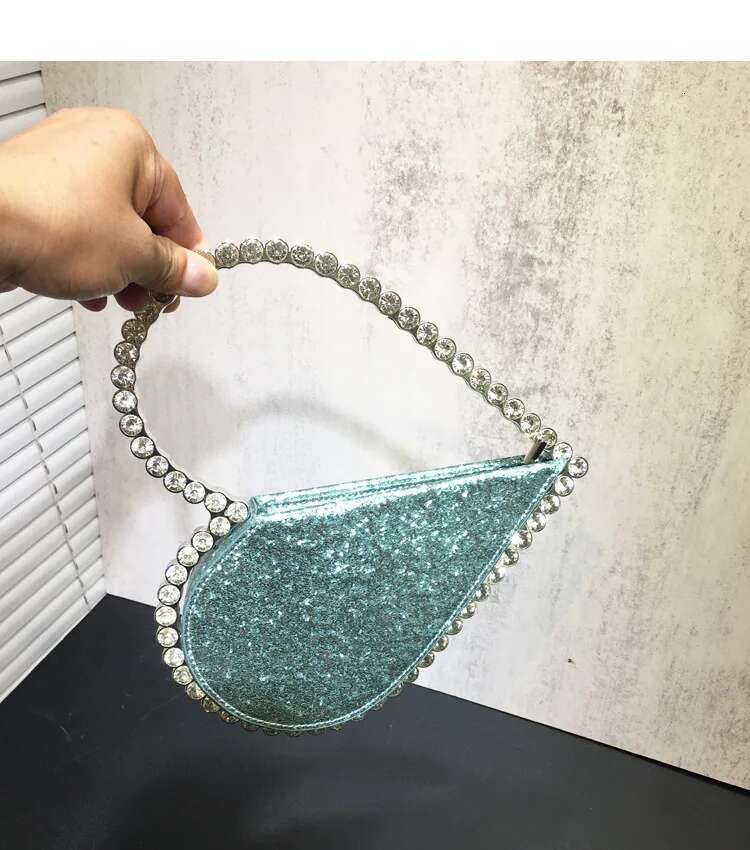 New Heart Shape Rhinestone Party Day Clutches Crystal Handbags For Wedding Gift Purse Women Prom Dinner Purses Bag