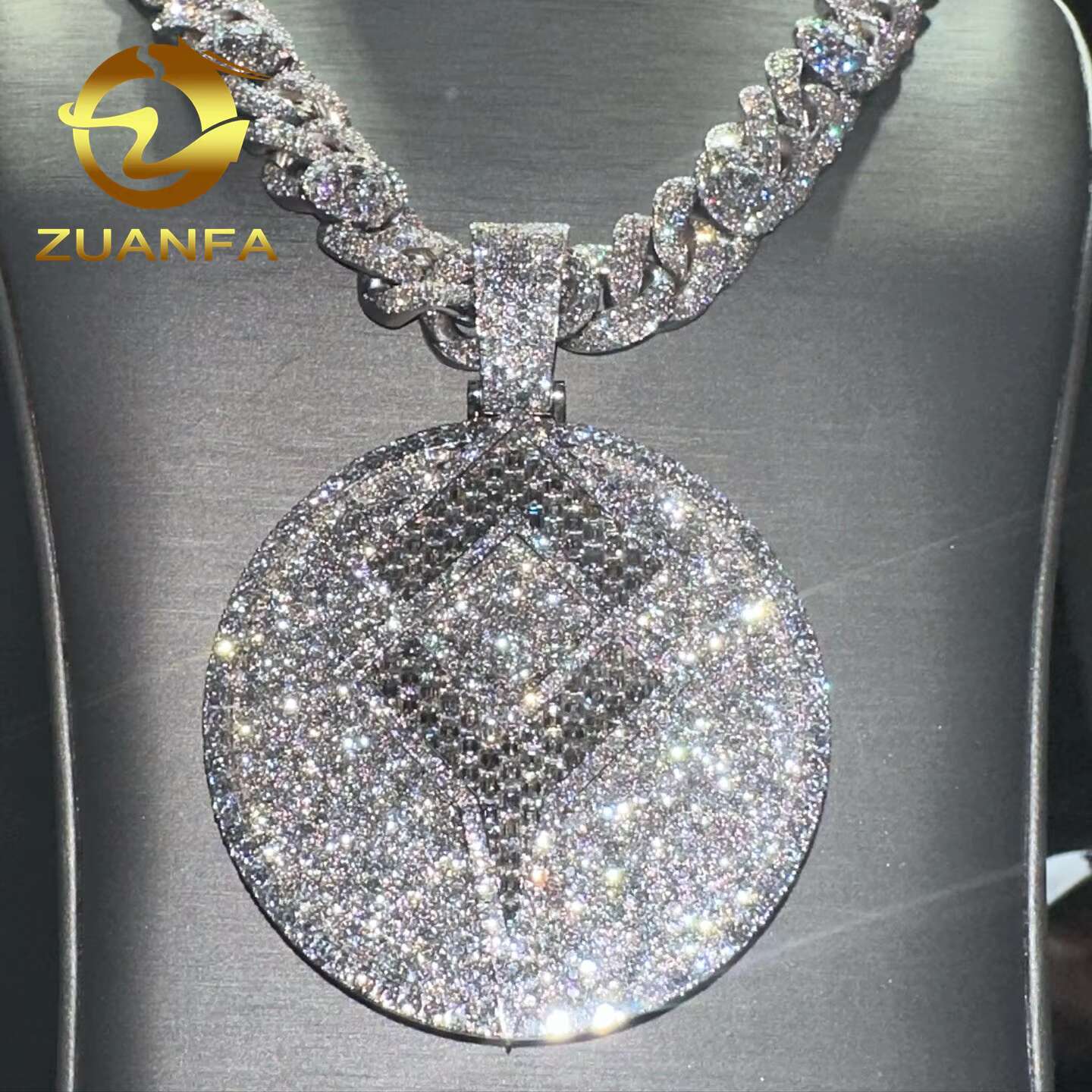 Personalized Jewelry Mens Iced Out Pendant 925 Sterling Silver VVS Moissanite Diamond Fine Jewelry Custom Pendant
