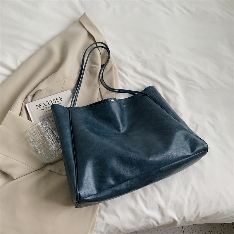 Free Delivery Designer Bag Leisure Feeling Big 2025 New Trendy And Stylish Minimalist Ins Women's Shoulder Large Capacity Commuting Tote Luxury B