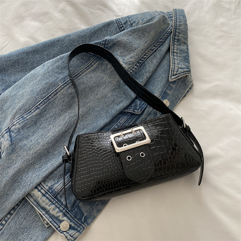 Premium Niche Design Shoulder 2025 Spring Summer New Style Luxury Bag Stylish And Highvalue Armpit Bag Temperament Small New Free Delivery Designer Ba