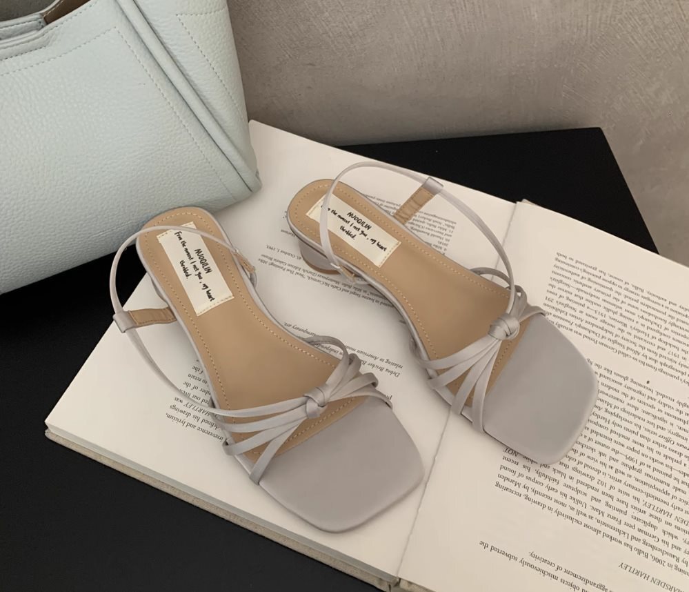 Designer sandals Open toed high heels, square toe 2025 skirt, thick heel sandals, women's hundred French style new style, beautiful and gentle to