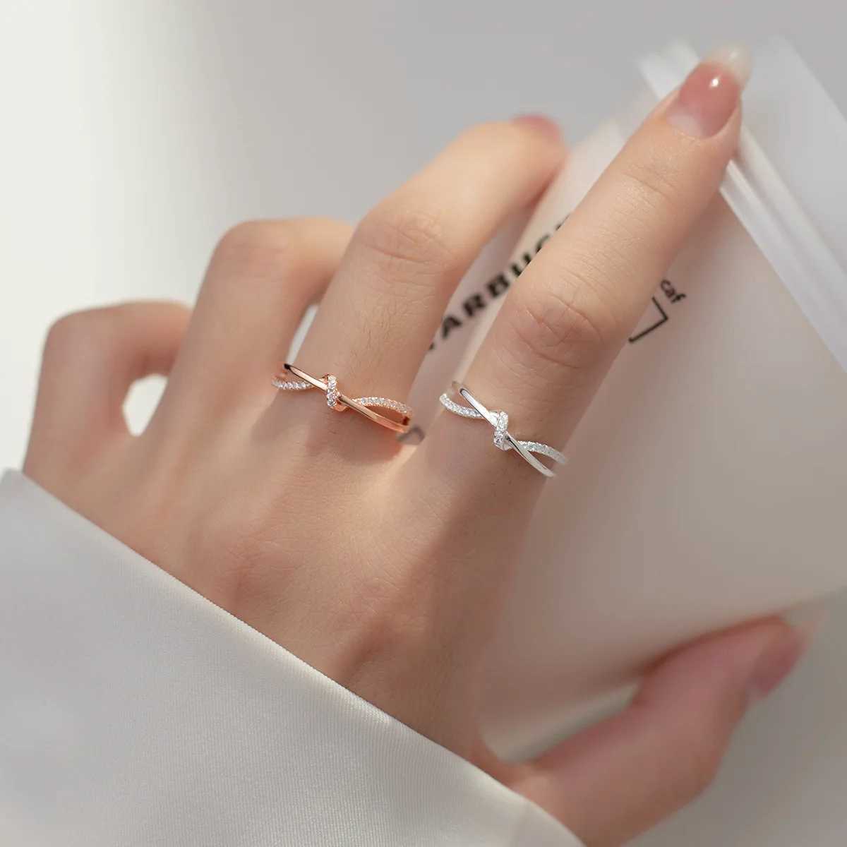 925 Sterling Silver Cross Knotting Zircon Rings For Women Girls Wedding Luxury Jewelry Accories Silver 925XJ250514