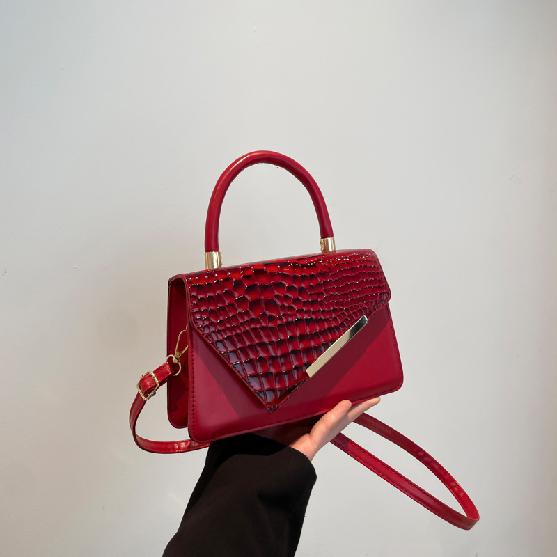 Simple Handheld Luxury Bag For Women 2025 New Trendy Fashion Crocodile Pattern Western Style Single Shoulder New Free Delivery Designer Bag Crossover 