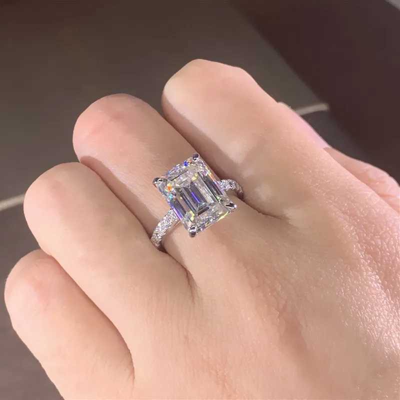 925 Sterling Silver Luxury Fashion Square Cubic Zirconia Rings for Women Crystal Brilliant Wedding Bands Female Ring Hot JewelryXJ250514